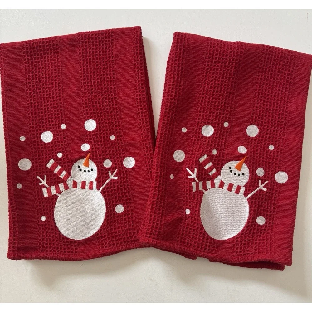 Crate And Barrel Snowman Kitchen Towels. Set Of 2